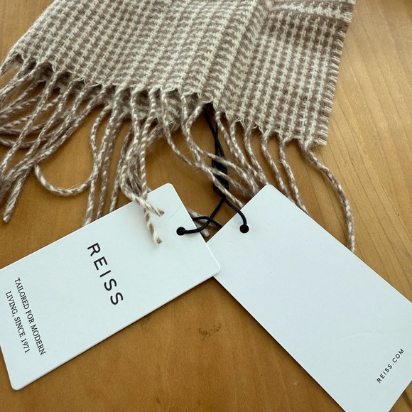 Reiss Oatmeal Houndstooth Scarf